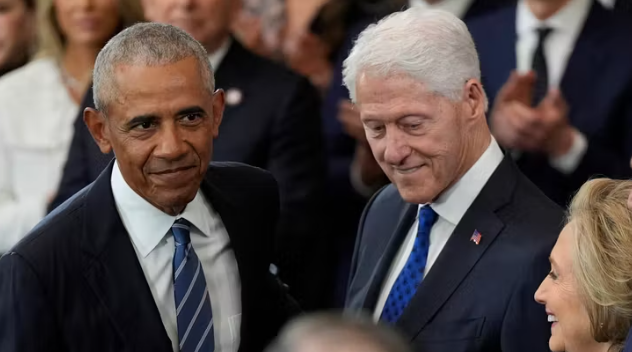 Death of Alex Pretti in Minneapolis Sparks Political Clash as Trump Blames Democrats and Obama, Clinton Call for Civic Action